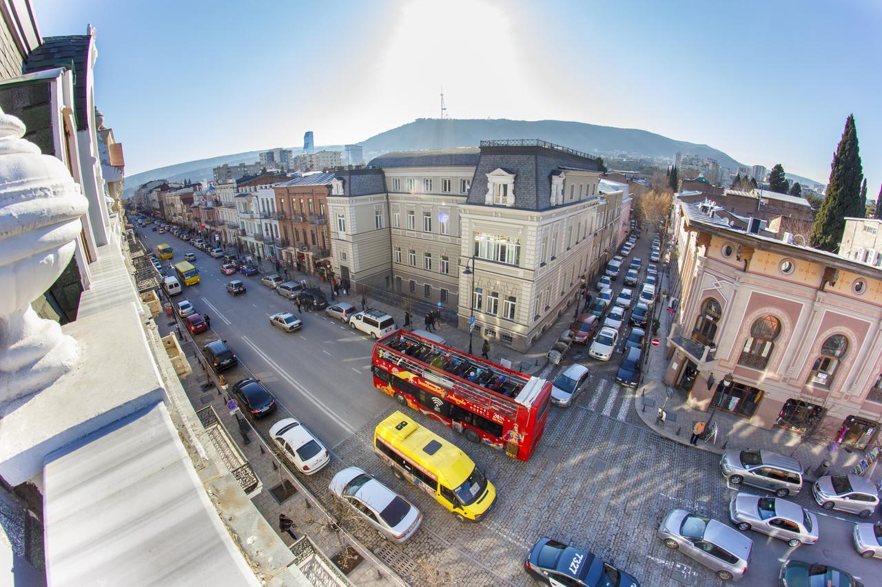 Tribeca Hotel Тбилиси Экстерьер фото