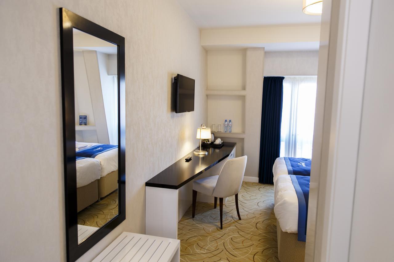 Tribeca Hotel Тбилиси Экстерьер фото