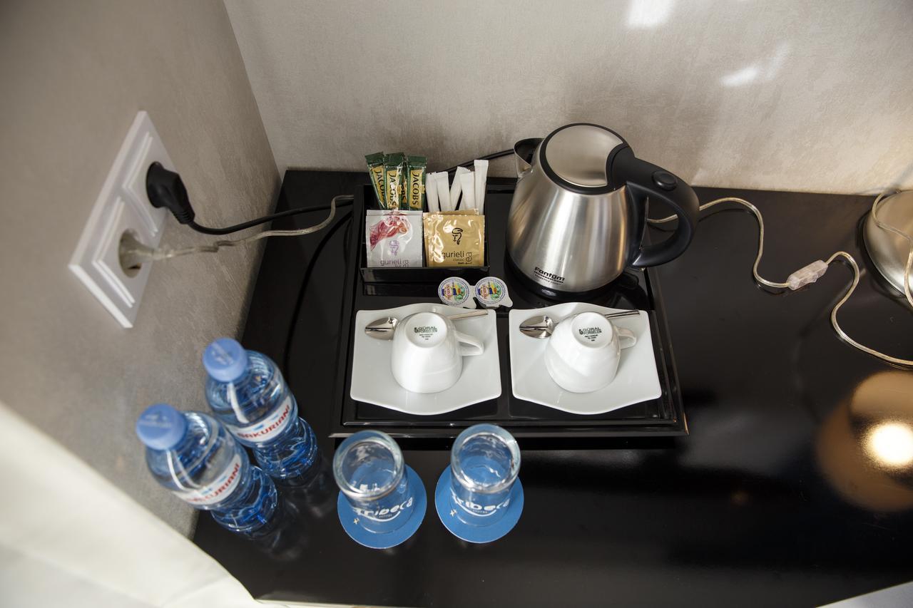Tribeca Hotel Тбилиси Экстерьер фото