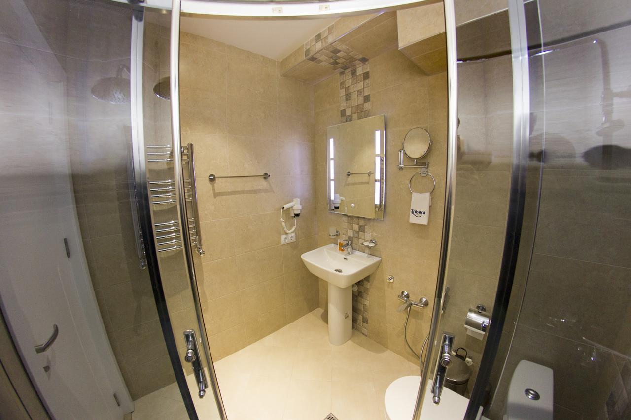 Tribeca Hotel Тбилиси Экстерьер фото