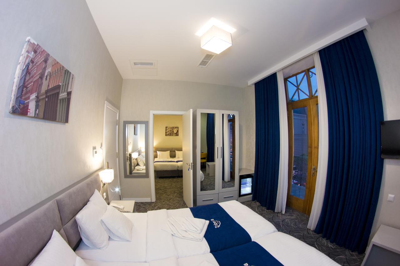 Tribeca Hotel Тбилиси Экстерьер фото